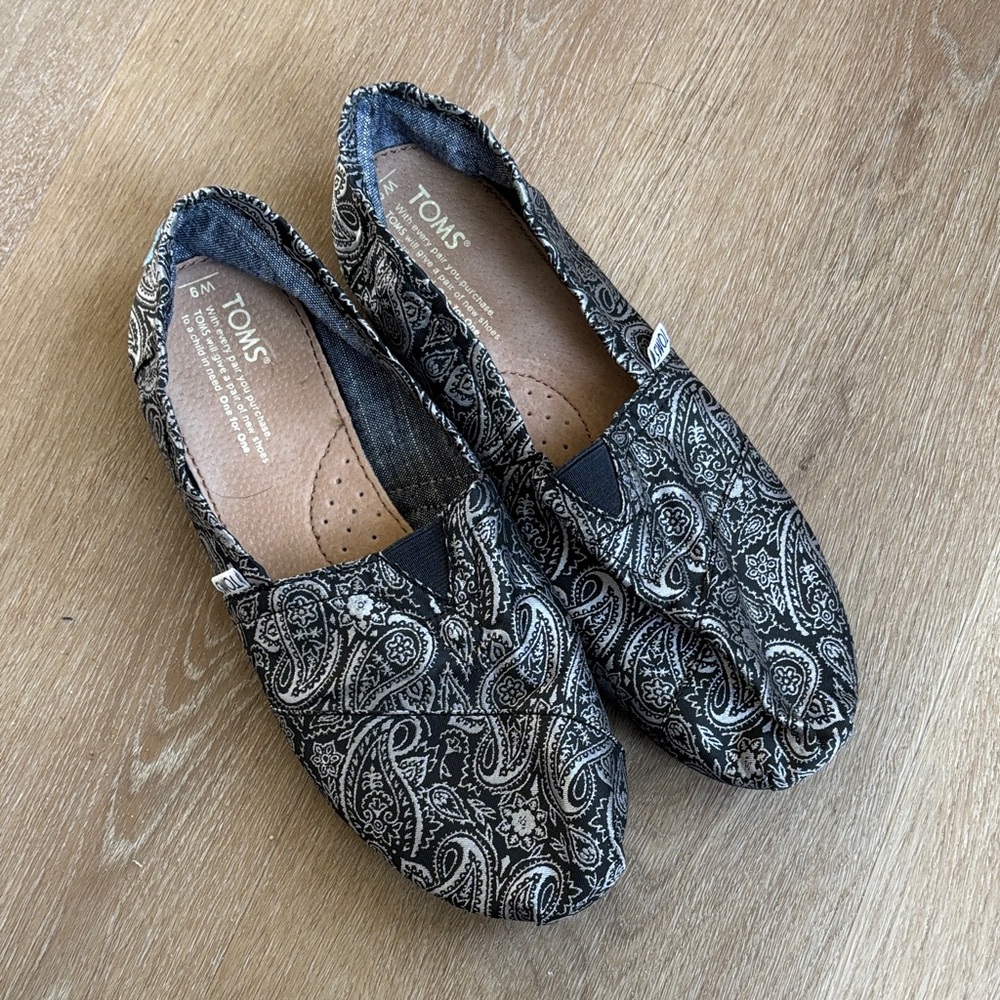 TOMS Black Paisley Slip-On Flats